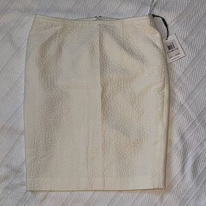 NWT CREAM CALVIN KLEIN SKIRT